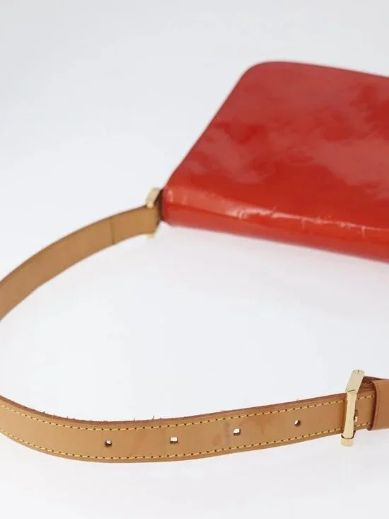 LOUIS VUITTON Monogram Vernis Thompson Street Bag Red M91094 LV Auth 172379 - Picture 8 of 16